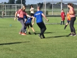 Laatste training S.K.N.W.K. JO8-1 (partijtje tegen de ouders) van maandag 2 juni 2025 (46/123)